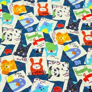 キルティング生地　動物 くま パンダ うさぎ 緑がかった青色 Q-348