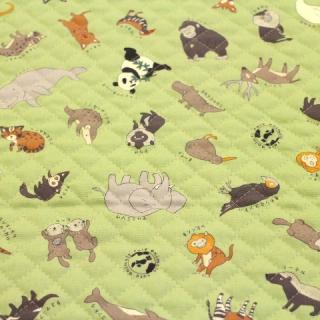 キルティング　 動物 アニマル 生き物 薄く鈍い黄緑 グリーン系 Q-354