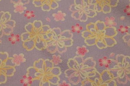 和調　和柄　桜柄　 薄い紫色　　エンボス布  w22-13
